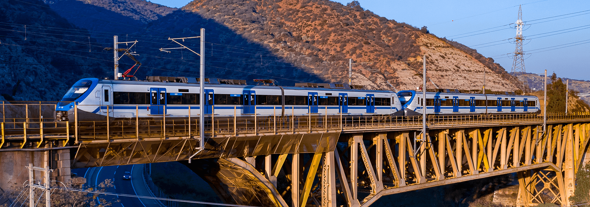 Technological innovation in rail passenger transport