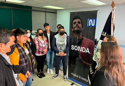 Con el propósito de apoyar a la educación en Ecuador, el pasado 2 de junio de 2022 SONDA, líder en transformación digital en la región, donó 21 impresoras a la Asociación de Sistemas (AEIS) de la Escuela Politécnica Nacional (EPN).